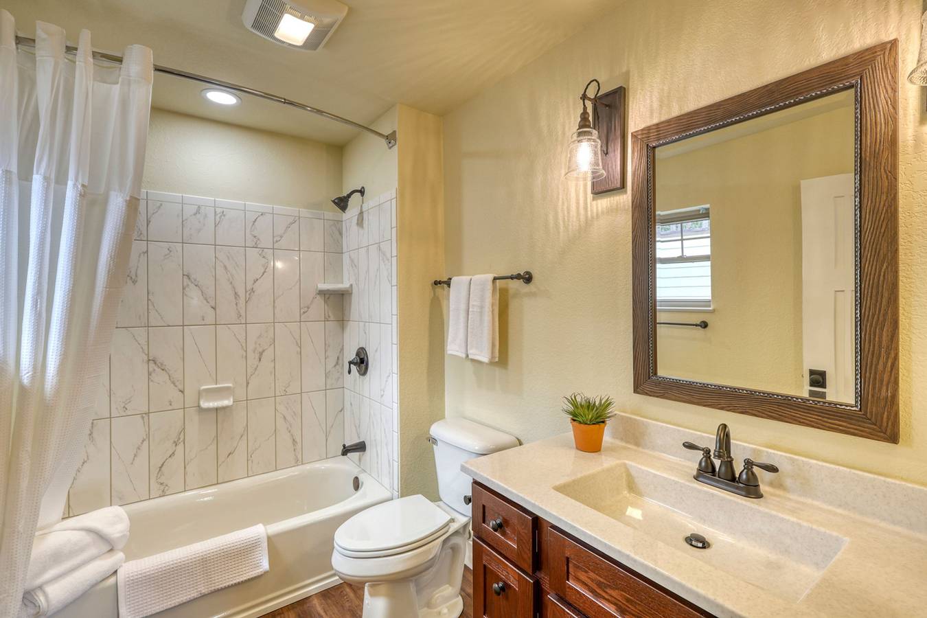 Hel lägenhet, Badlands Retreat: Cozy Condo Modern Amenities in Black Hills