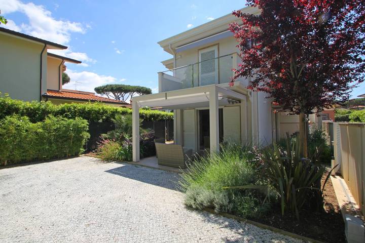 Strandhaus für 4 Personen, mit Balkon und Garten in der Toskana - 2