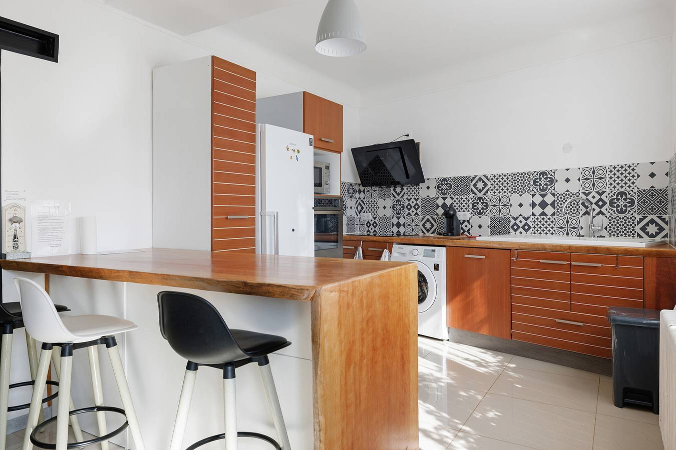 Apartamento entero, Apartamento 'Gîte Du Moulin Béchereau' con terraza privada, jardín y Wi-Fi in MER, Región de Blois