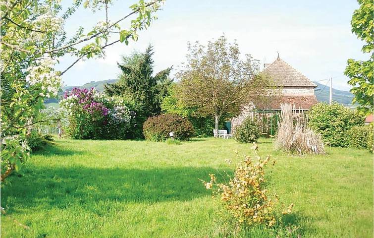 Location de vacances pour 6 personnes, avec jardin à Dompierre-les-Ormes - 4