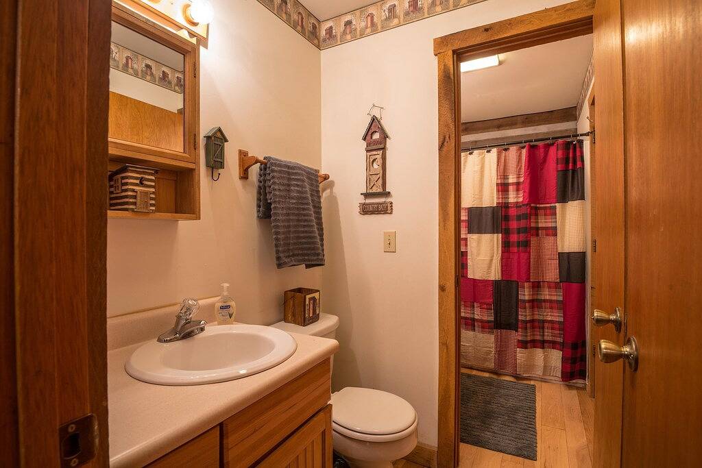 Secluded, pet-friendly close to Nashville! in Brown County