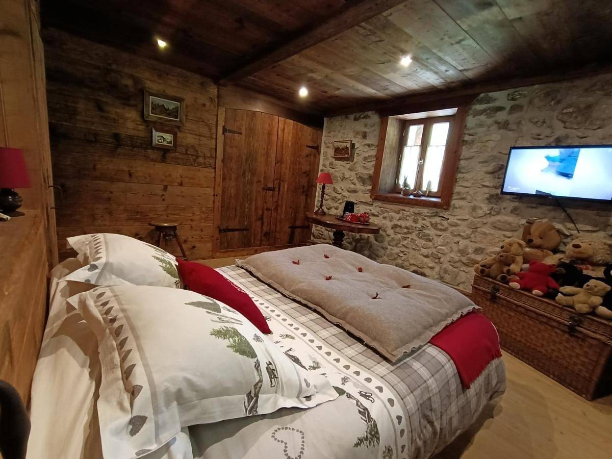 Two-Bedroom Suite in Vacheresse, Région de Thonon-les-Bains