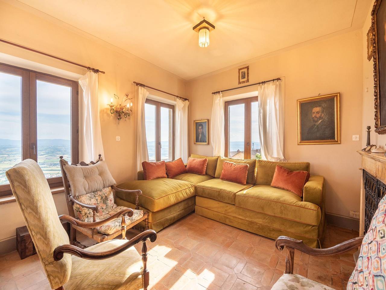 Villa mit Seeblick und Spa in Cortona, Arezzo Provinz