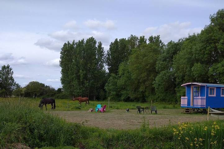 Gîte pour 2 personnes, avec Jardin et Piscine