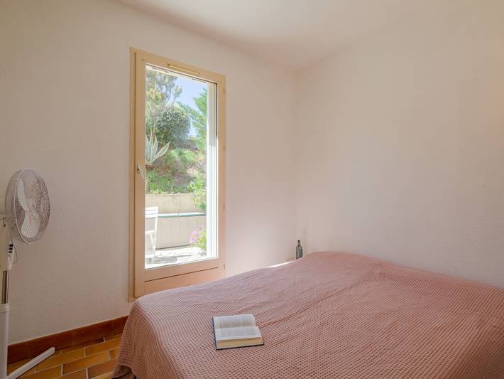 Ferienwohnung für 4 Personen, mit Terrasse in Frejus - 3
