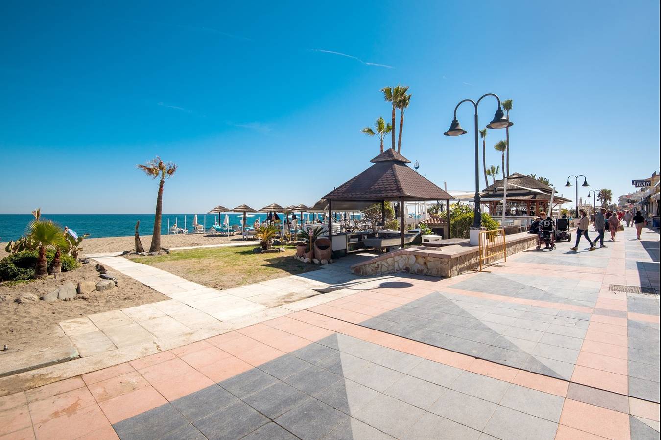 Hel ferieleilighet, Ferieleilighet for 6 personer med terrasse in La Carihuela, Torremolinos