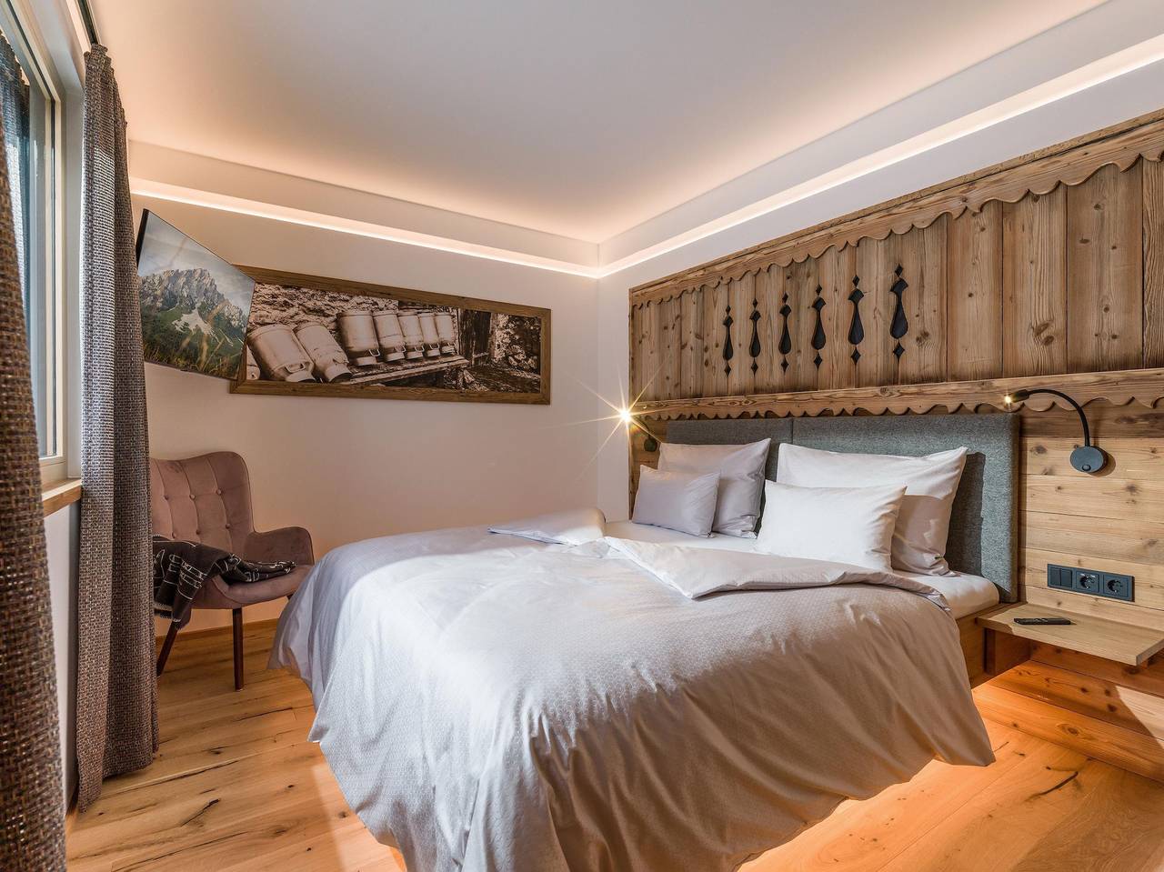 Geheel vakantieappartement, Vakantiehuis, douche en bad, Wc, 4 of meer slaapkamers in Itter, Kaisergebirge