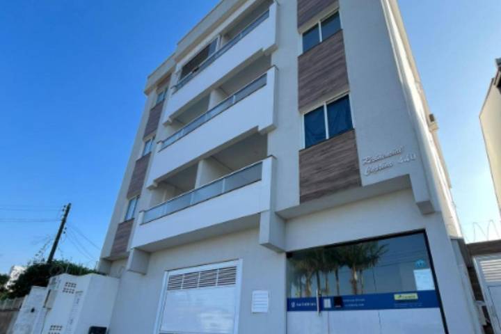 Casas e apartamentos de temporada para 5 pessoas, com balcão em Navegantes