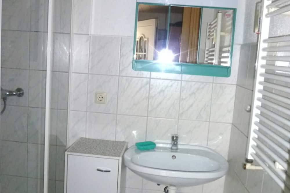 Ganze Wohnung, Ferienwohnung 1 - Ferienwohnung Hohen Niendorf bei Kühlungsborn in Bastorf, Neubukow-Salzhaff