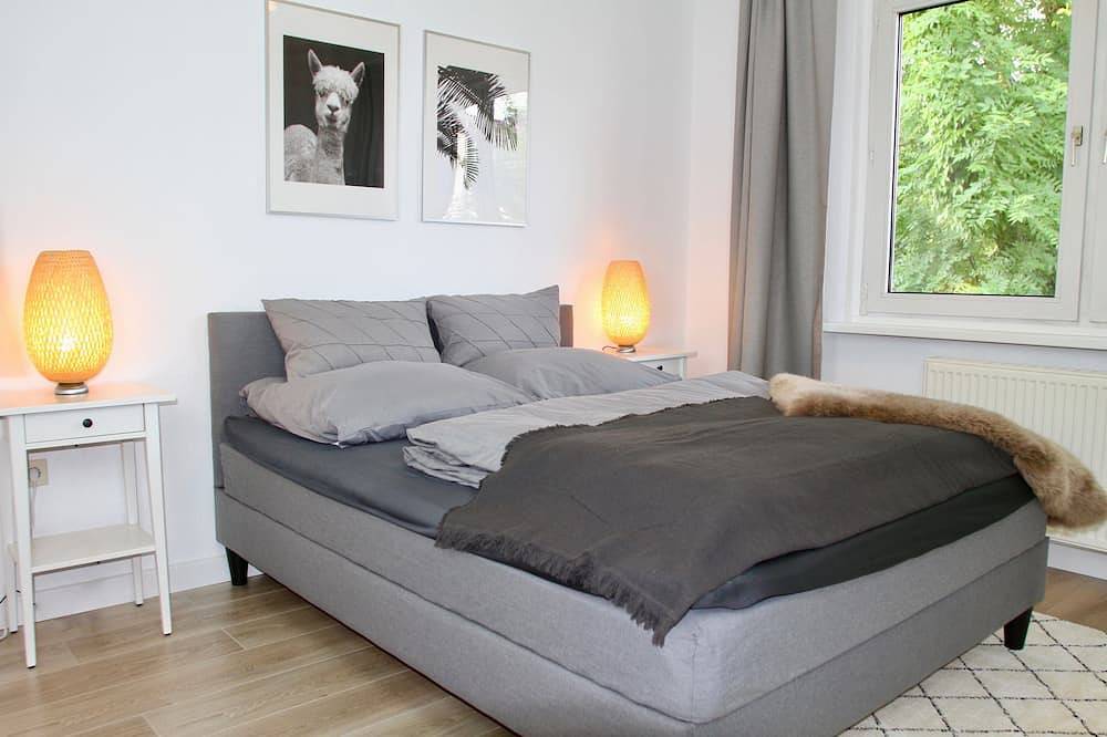 Appartamento intero, Appartamento-Comfort-Bagno privato-Vista giardino in Mitte Bochum, Bochum