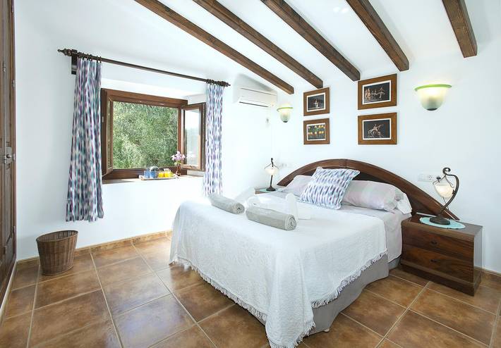 Villa für 8 Personen, mit Whirlpool und Garten in Pollença - 4