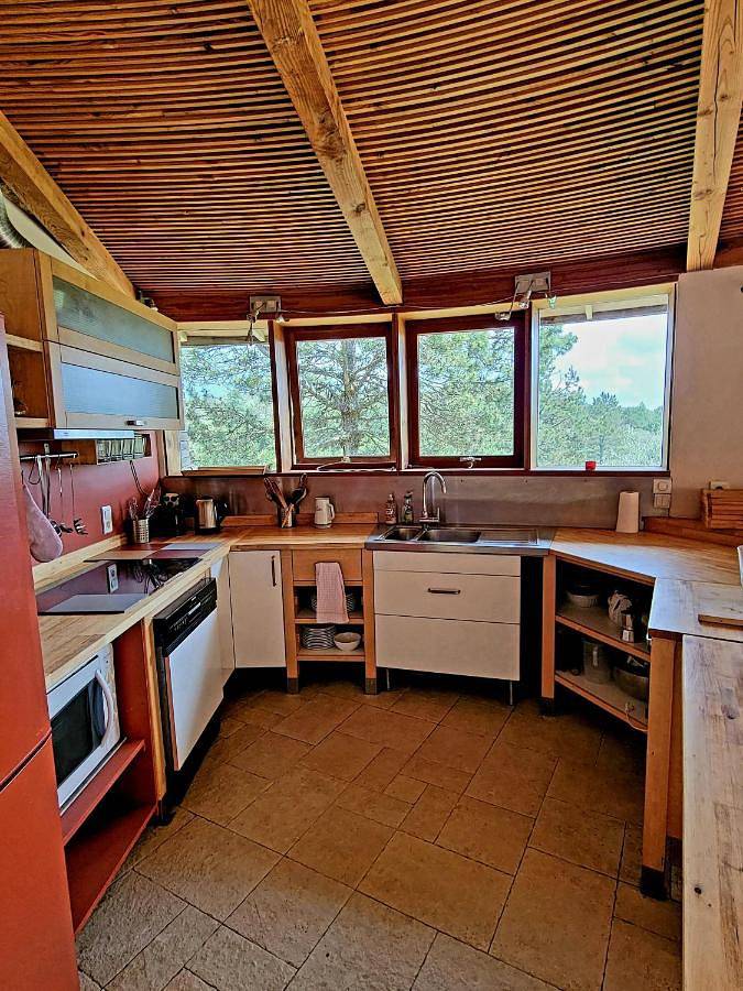 Three-Bedroom House in La Vacquerie-et-Saint-Martin-de-Castries, Région de Lodève