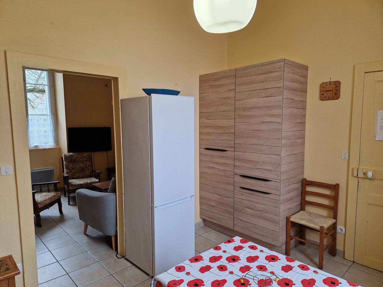 Geräumige Wohnung mit Hof und Parkplatz in Marcenay in Marcenay, Montbard und Umgebung