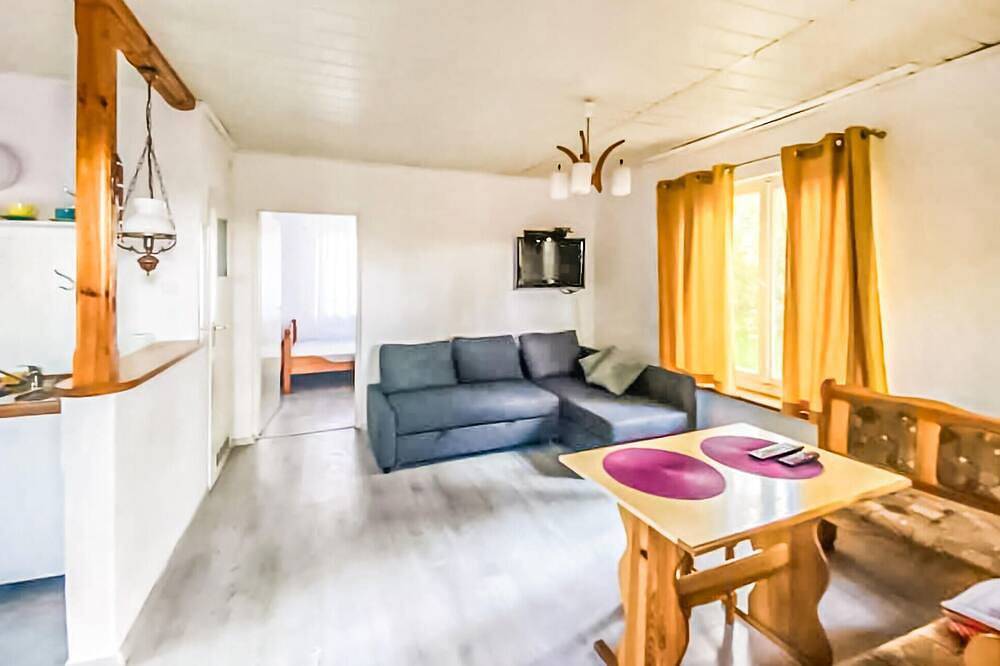 1 bedroom beautiful home in Kamionki Male in Kujawien-Pommern