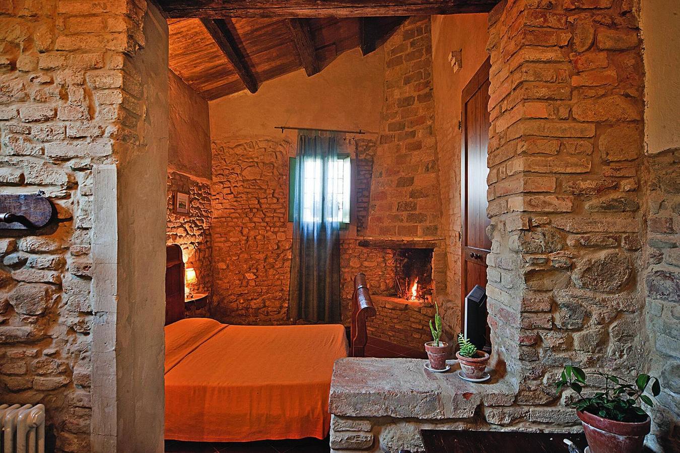 Entire apartment, Residence in Vallugola di Gabicce in Pesaro, Pesaro-Urbino