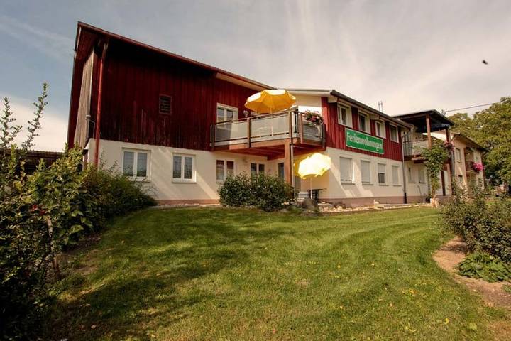 Ferienwohnung für 2 Personen, mit Balkon/Terrasse und Terrasse - 1