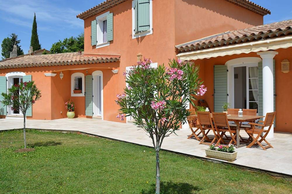 Villa pour 8 Personnes dans Montauroux, Région de Draguignan