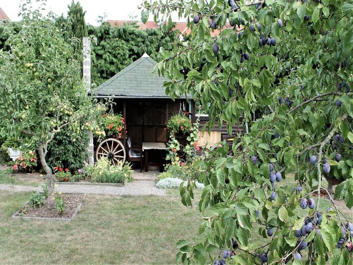 Ferienwohnung für 2 Personen, mit Terrasse und Garten in Proseken