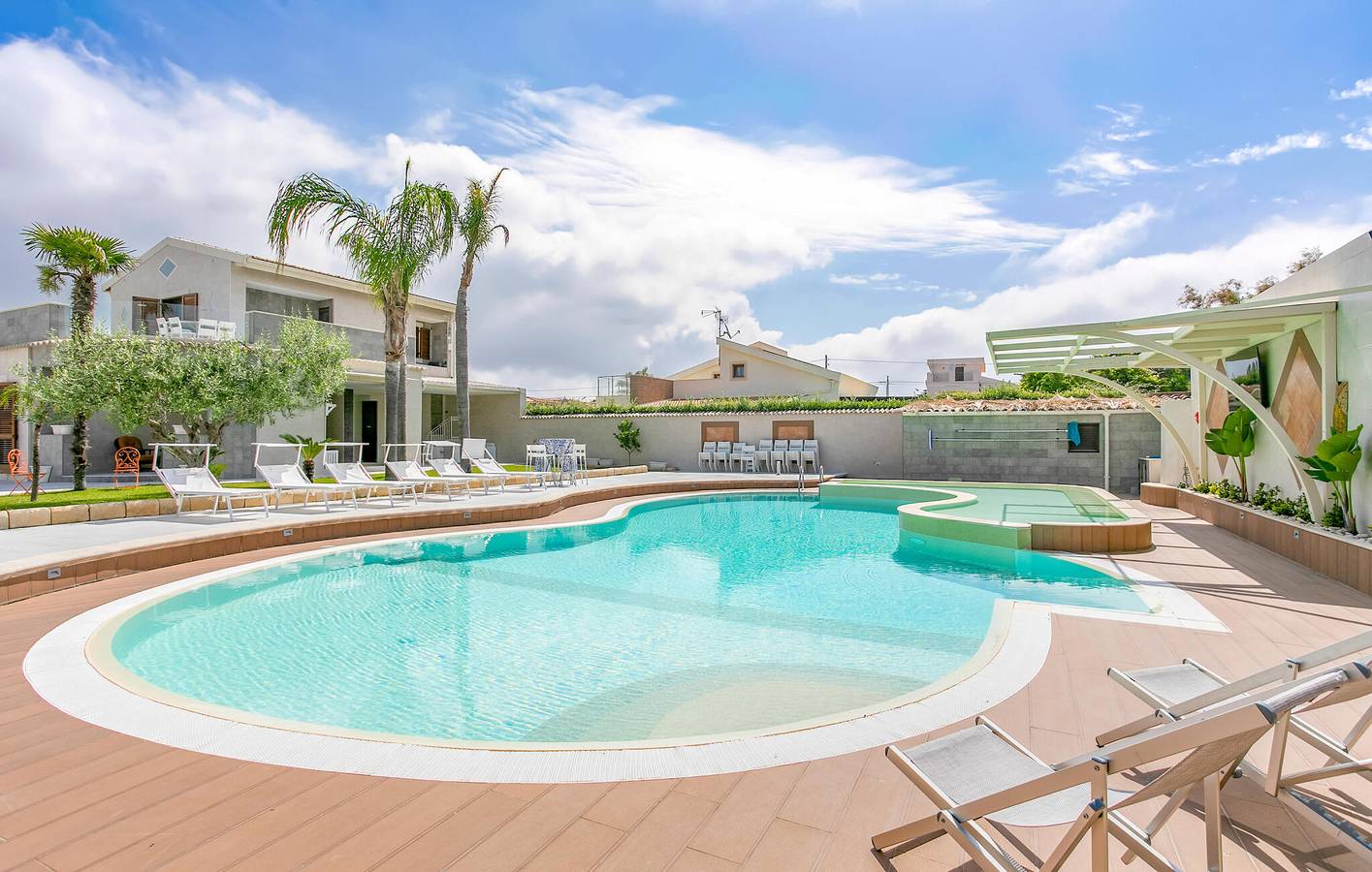 Appartement am Strand mit Pool und Terrasse in Punta Milocca, Syrakus