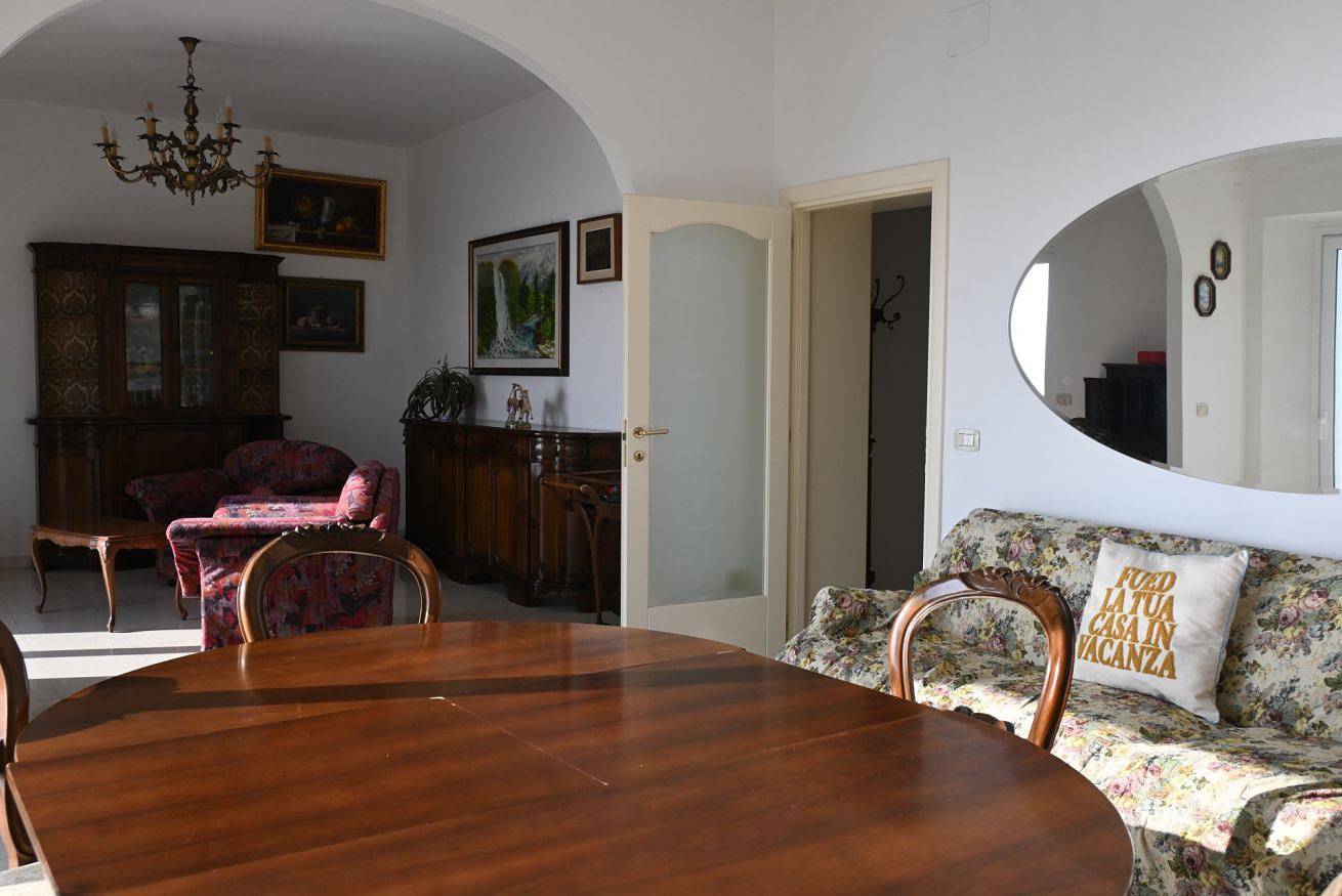 Ganze Wohnung, N019 - Numana, prestigious four-room apartment with sea view in Numana, Riviera del Conero