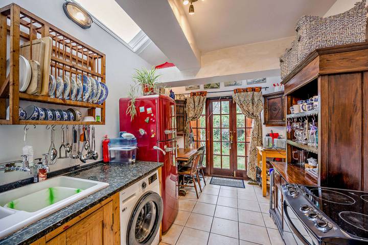 Host & Stay | The 1890 Petersfield Retreat in Cambridge, Cambridgeshire