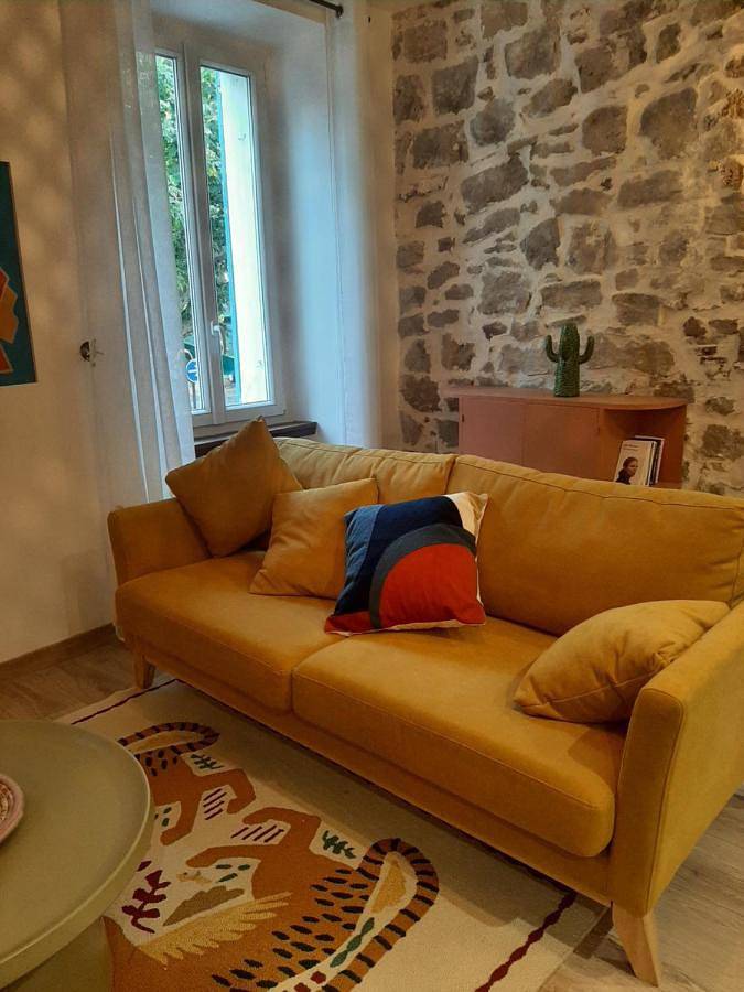 Location de vacances pour 4 personnes, avec vue à Le Muy