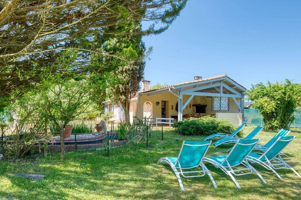 Vacation home Nola by Interhome in Gaillan-en-Médoc, Lesparre-Médoc region