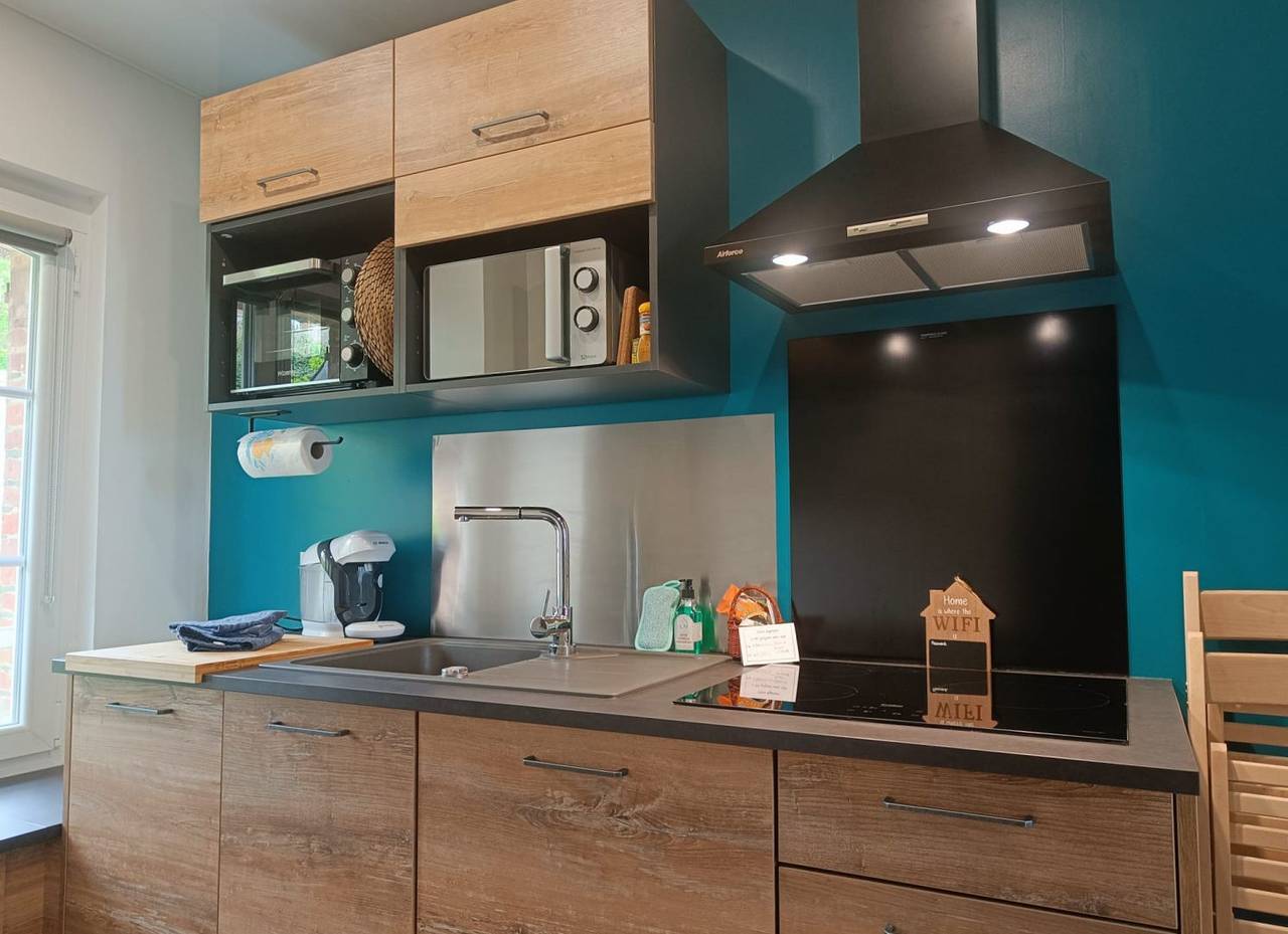 Studio entier, 22* Studio Augustine 3* vue mer - parking gratuit -refait à neuf in Woignarue, Région d'Abbeville