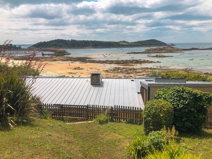 Location de vacances pour 8 personnes, avec vue sur l’océan et jardin, animaux acceptés dans Plage Pors Termen Trebeurden - 3