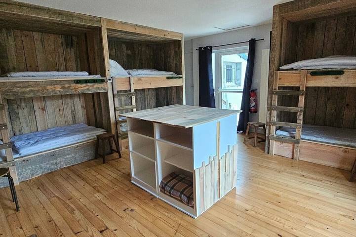 Gîte pour 14 personnes, avec terrasse et jardin dans Station d'Artouste - 3