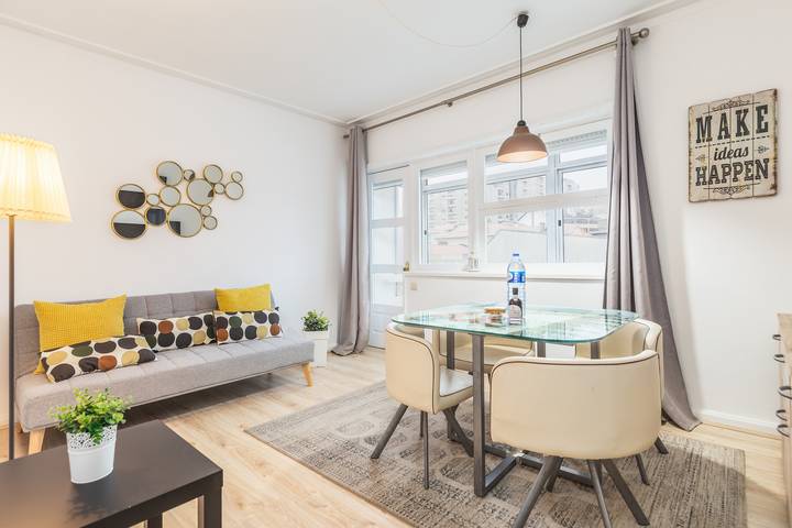 Apartamento de férias para 3 pessoas, com varanda em Vila Nova de Gaia