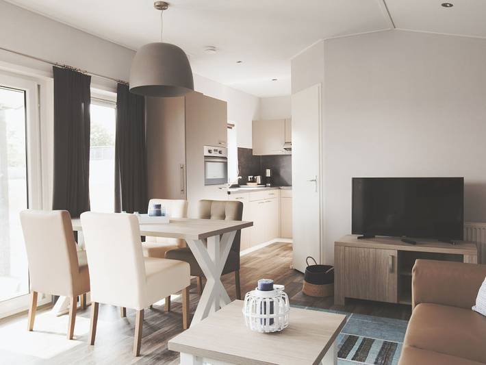 Bungalow mit 2 Schlafzimmer in Bitterfeld, Bitterfeld-Wolfen