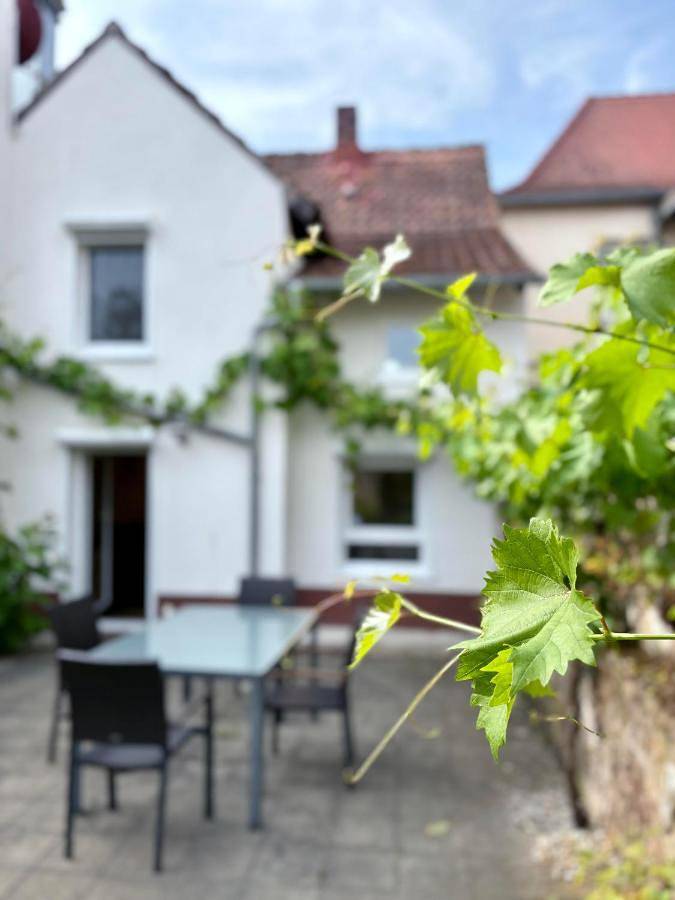 Ferienhaus für 4 Personen, mit Terrasse in Edesheim