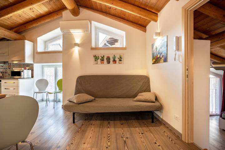 Gîte pour 6 personnes, avec balcon sur le Lac de Garde - 2
