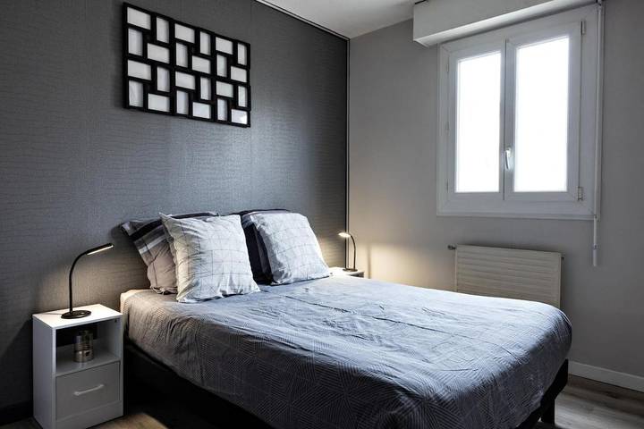 Gîte pour 8 personnes, avec balcon et jacuzzi à Chalon-sur-Saône - 3