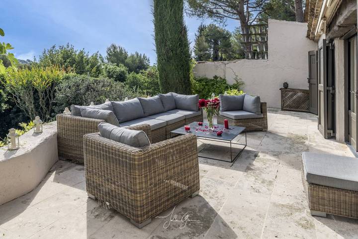 Gîte pour 8 personnes, avec piscine à Mouans-Sartoux - 4