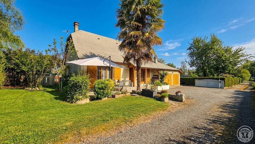 Gîte pour 6 personnes, avec jardin et terrasse dans Arcizac-Adour