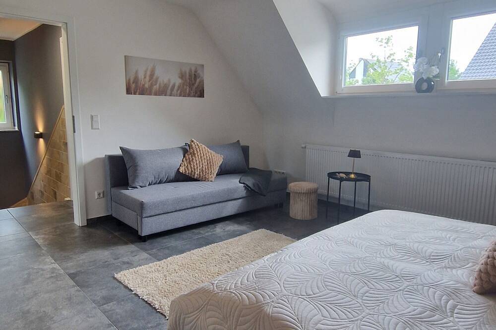 Modernes Haus mit Garten im Zentrum von Wegberg - nahe Düsseldorf und Mg in Wegberg, Niederrhein
