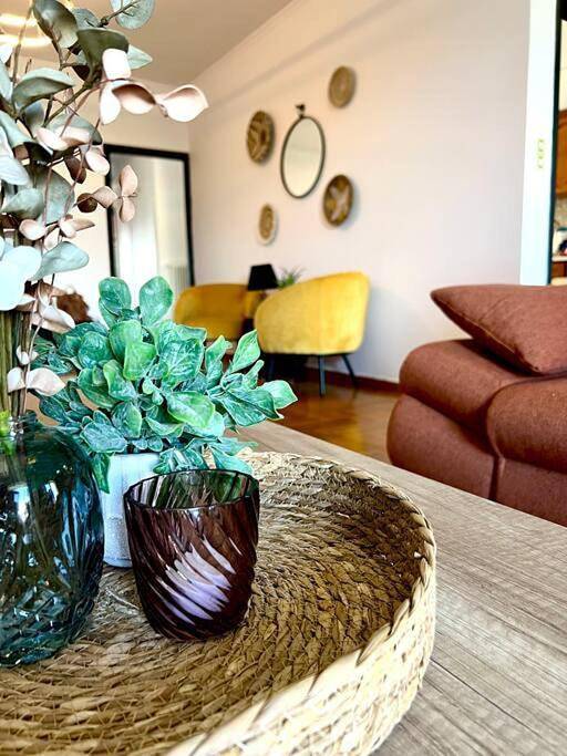 Appartement entier, Three-Bedroom Apartment in Aigio, Achaïe