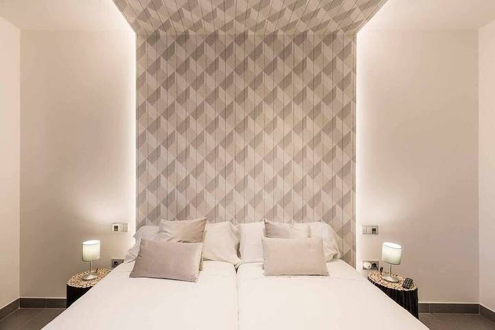 Can Emyla new modern villa with gym 5´from Pacha in Cap Martinet, Santa Eulària des Riu