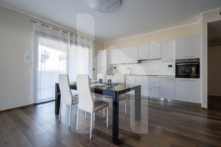 Appartement entier, WaterFront - Interno 3 in Lido La Riviera (Montesilvano), Montesilvano