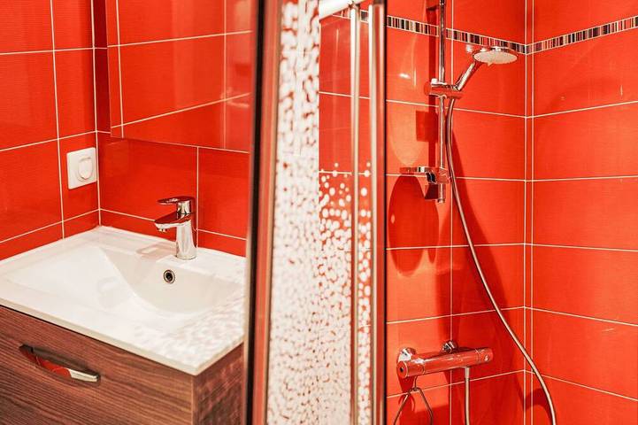 Gîte pour 9 personnes, avec piscine, animaux acceptés à Loupiac (Lot) - 4