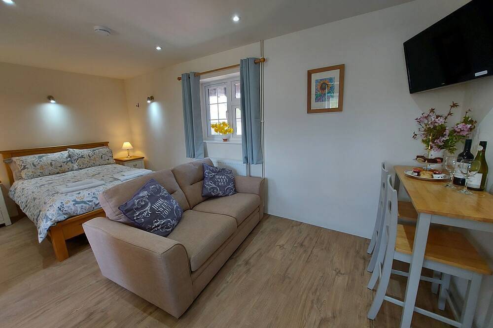 Omgebouwde stal in zelfstandige accommodatie in Great Sampford, Essex