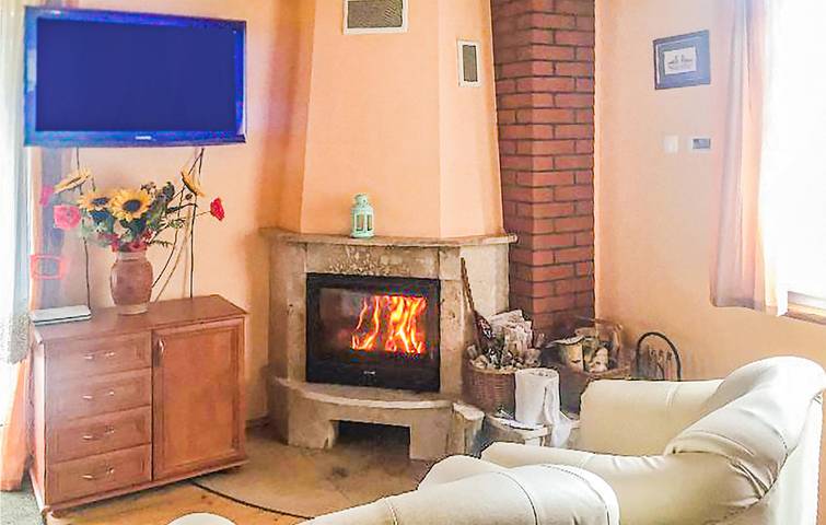 Ferienhaus für 6 Personen mit Terrasse in Stężyca, powiat kartuski