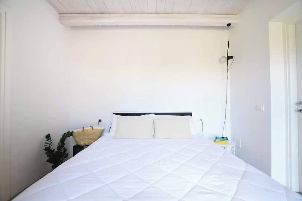 Favignana Luxury - Design Villa with Sea View Terrace and Private Garden in Favignana Stadt, Favignana