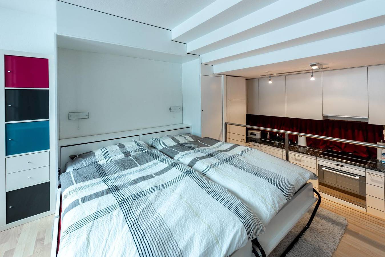 Entire apartment, 1.5 Zimmer Wohnung für 1 - 5 Personen mit schöner Aussicht auf den Piz Mitgel in Surses, Oberhalbstein Alps