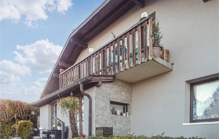 Apartamento de vacaciones para 4 personas, con terraza y vistas al lago - 1