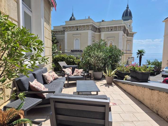 Apartamento de vacaciones para 6 personas, con jacuzzi y jardín - 1