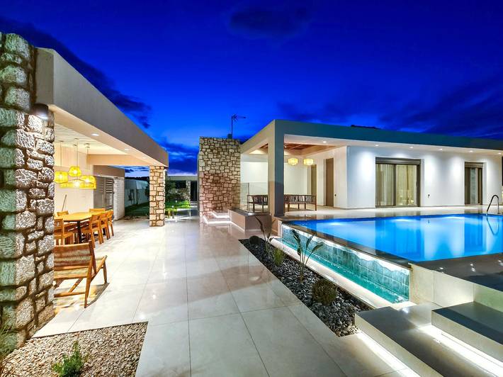 Ferienwohnung für 8 Personen, mit Balkon in Afantou - 2