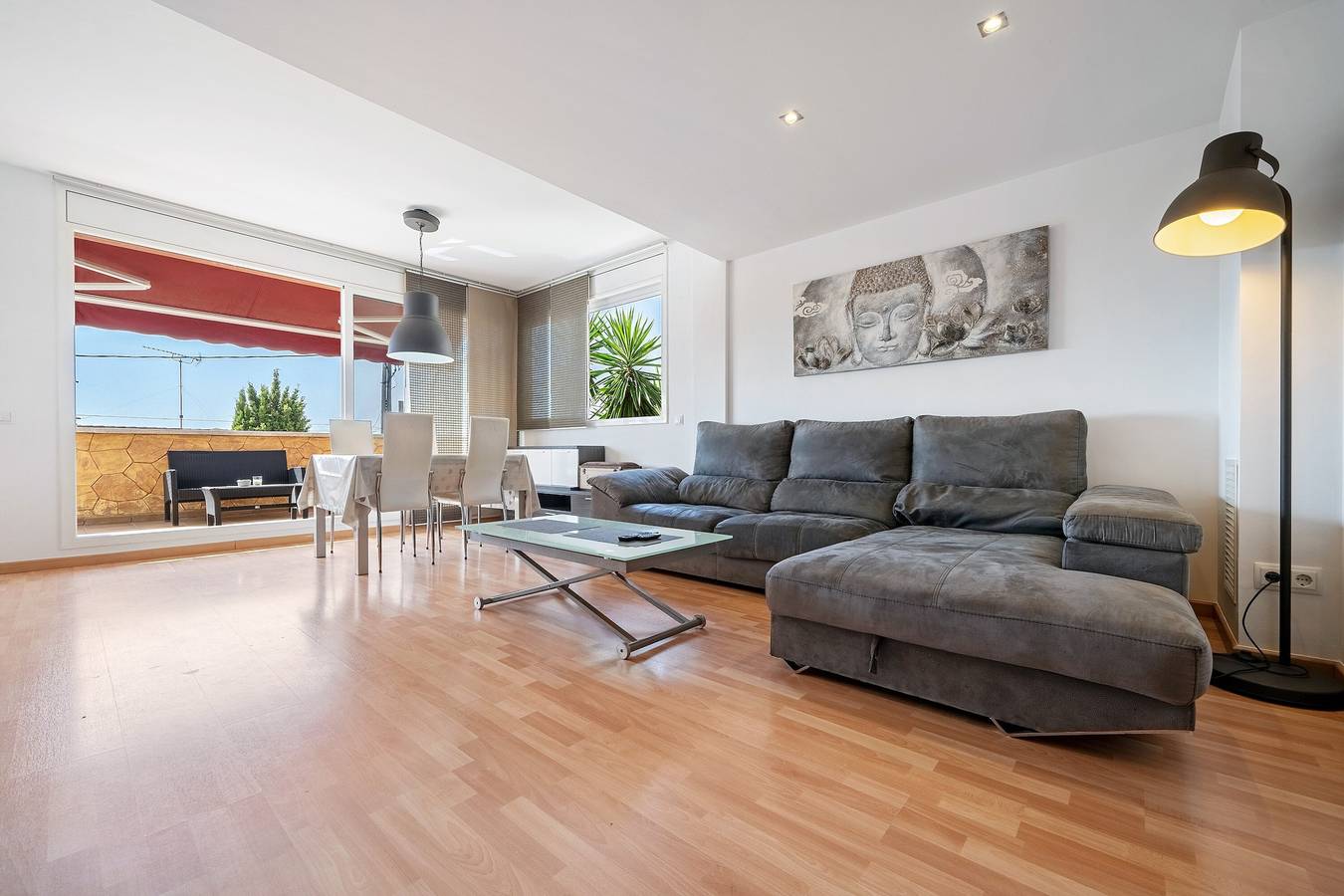 Maison de vacances "Villa Sabela" avec vue sur la mer, piscine partagée et Wi-Fi in Calafell, Costa Dorada